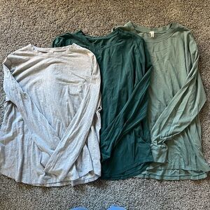 LOT OF 3 lululemon long sleeve tees women’s 14